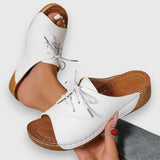 Saskia – Vintage-inspired sandals