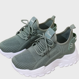 Orthopedic comfortable sports shoes