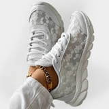Breathable orthopedic shoes