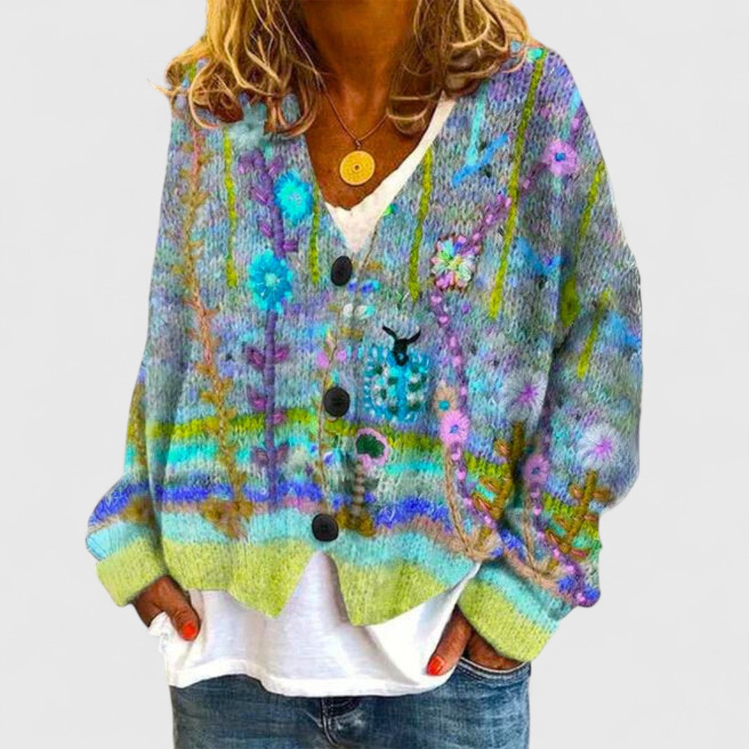Matilda – Comfort and Style in a Cardigan