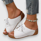 Saskia – Vintage-inspired sandals
