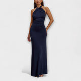 Long dress with a tie and a silky effect