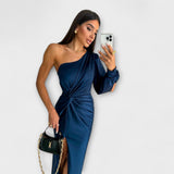 Juli - Elegant Dress with Sophistication