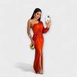 Juli - Elegant Dress with Sophistication