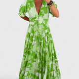 Minelda – Floral V-Neck Dress