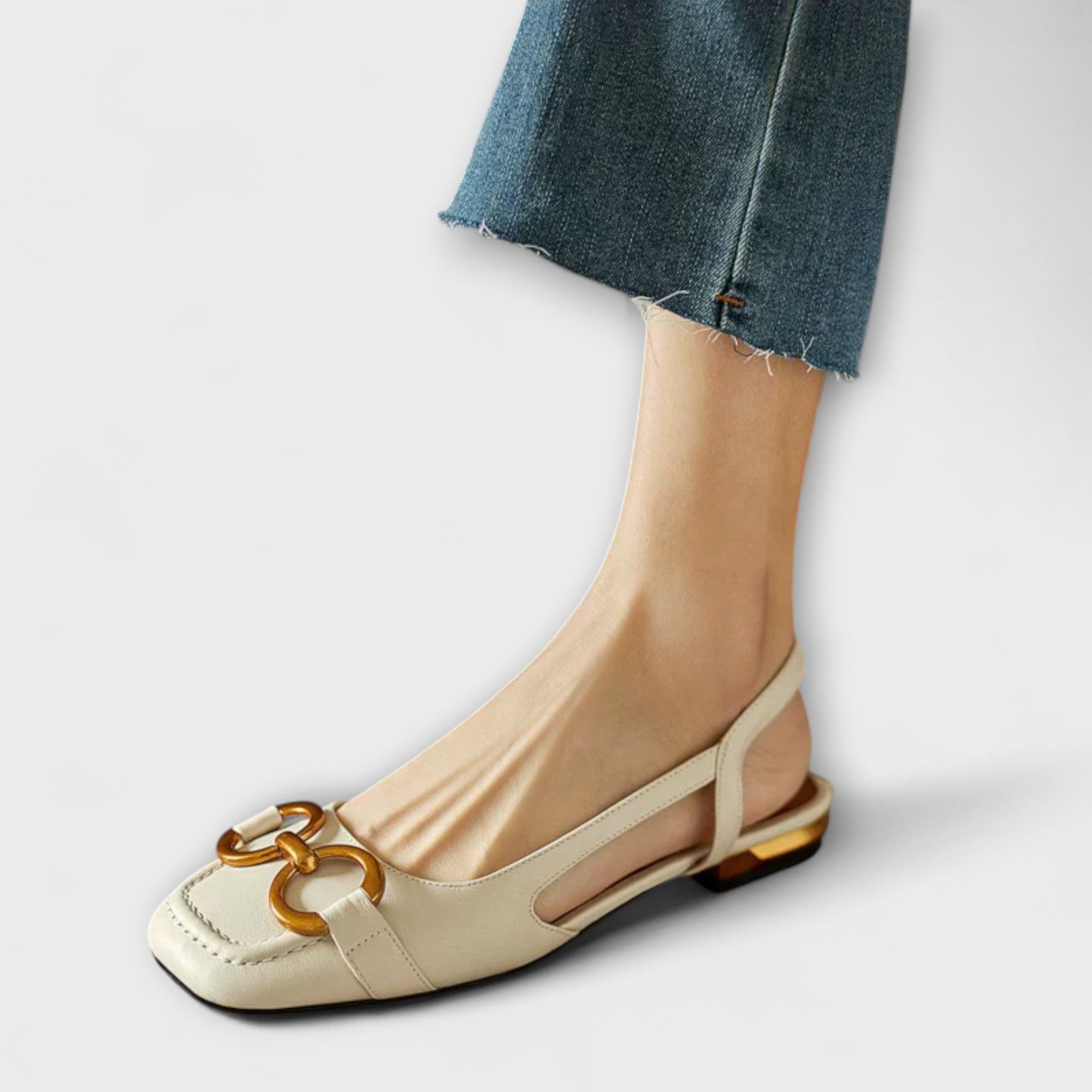 Matilda - Orthopaedic sandals with buckle