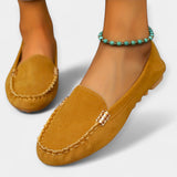 Loafer fém részletekkel