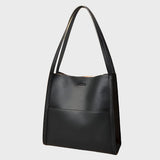 Classic leather shoulder bag