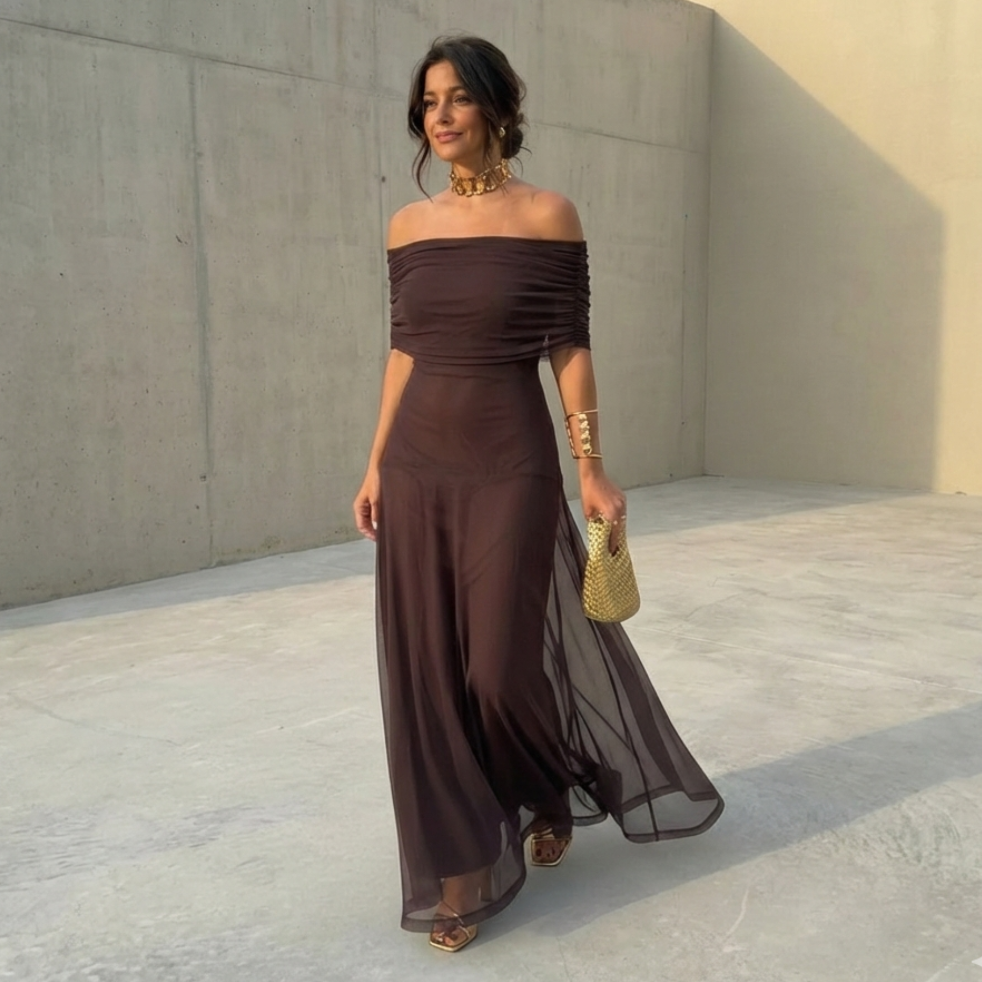Uma - Elegant, Flowing Maxi Dress
