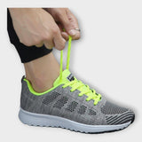 Sport shoes with non-slip sole