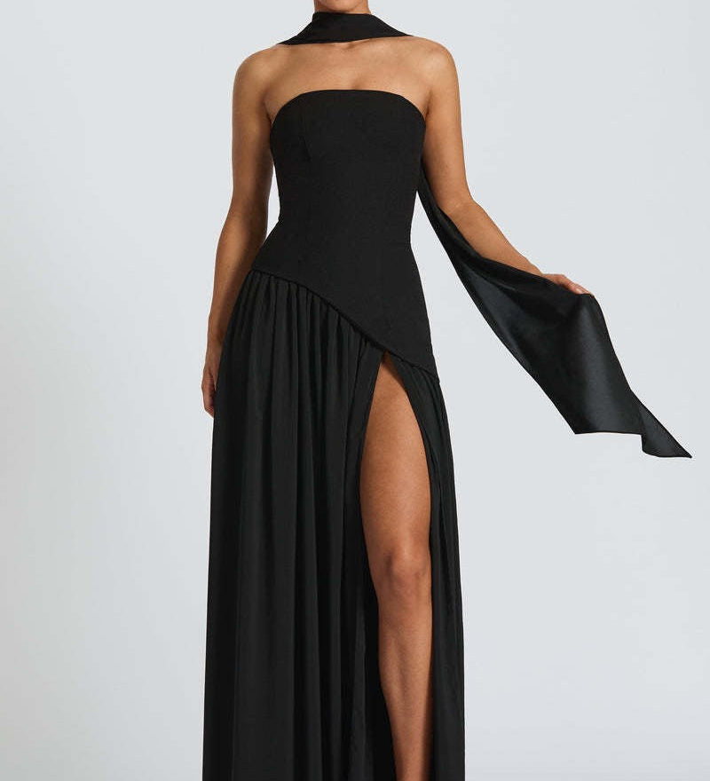 Beatriz - Elegant Long Dress