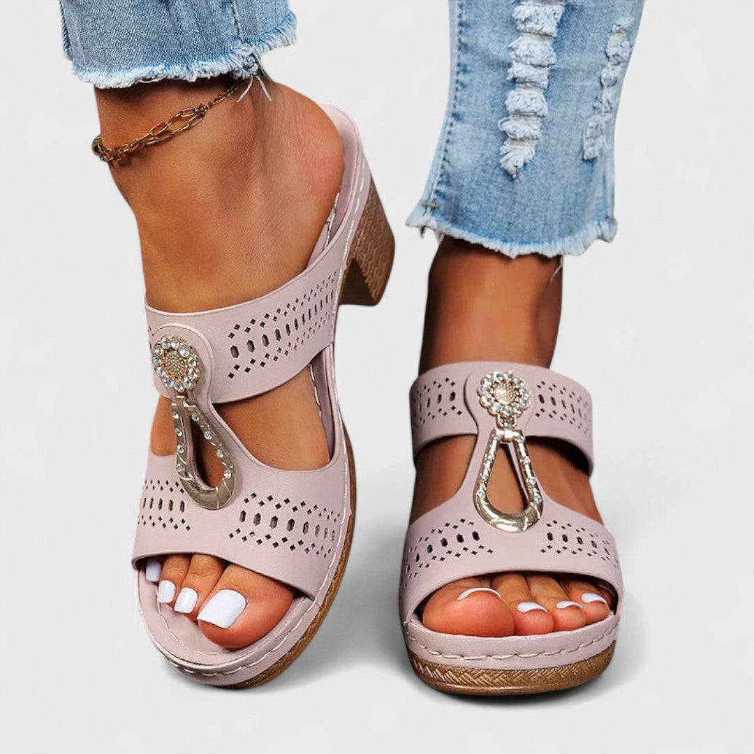 Vlasta - Elegant and Comfortable Orthopedic Sandals