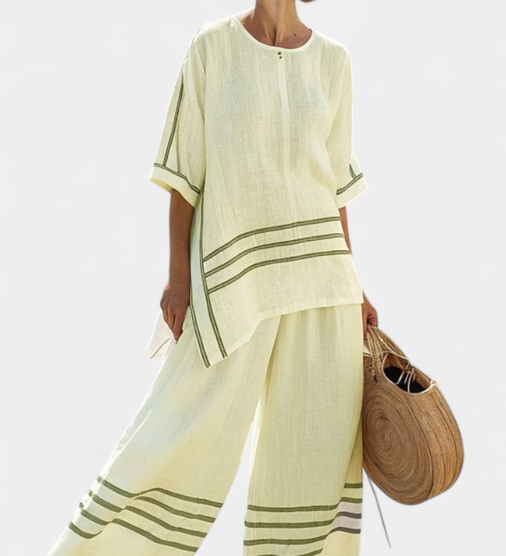 Wide striped, asymmetrical overall - modern and comfortable style