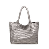Réka – Elegant Everyday Bag