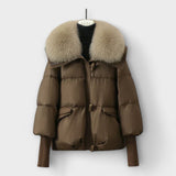 Lucina – Elegant Coat with Fur