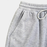 Men's shorts with adjustable drawstring