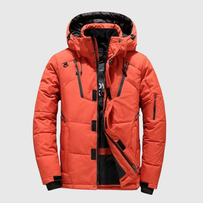 André – Ultra-lightweight jacket with hood and technical details