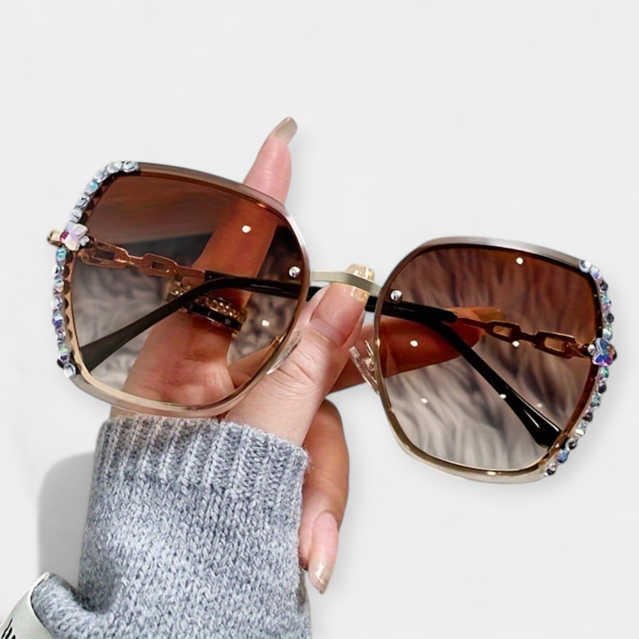 Women's sunglasses with gradient effect