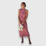 Zenaida - Elegant Dress with a Feminine Vibe