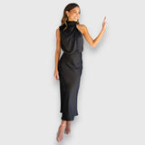 Zenaida - Elegant Dress with a Feminine Vibe