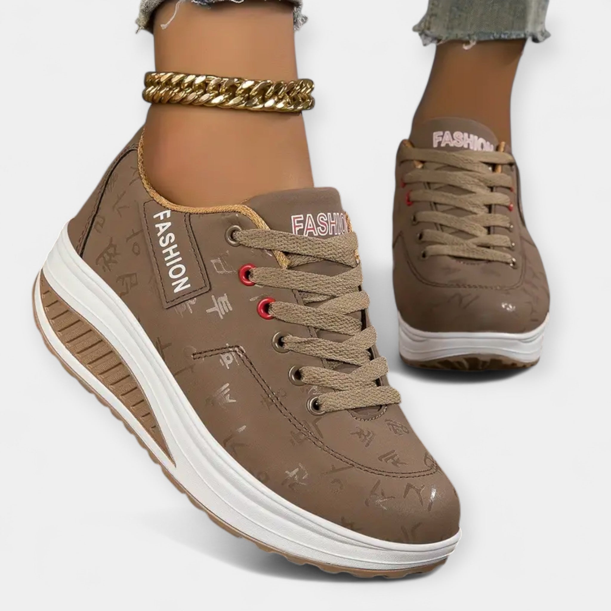 Anatomical sneakers with air cushion