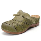 Réka | Comfortable Everyday Clogs