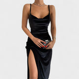 Gabriela - Velvet dress with side slit