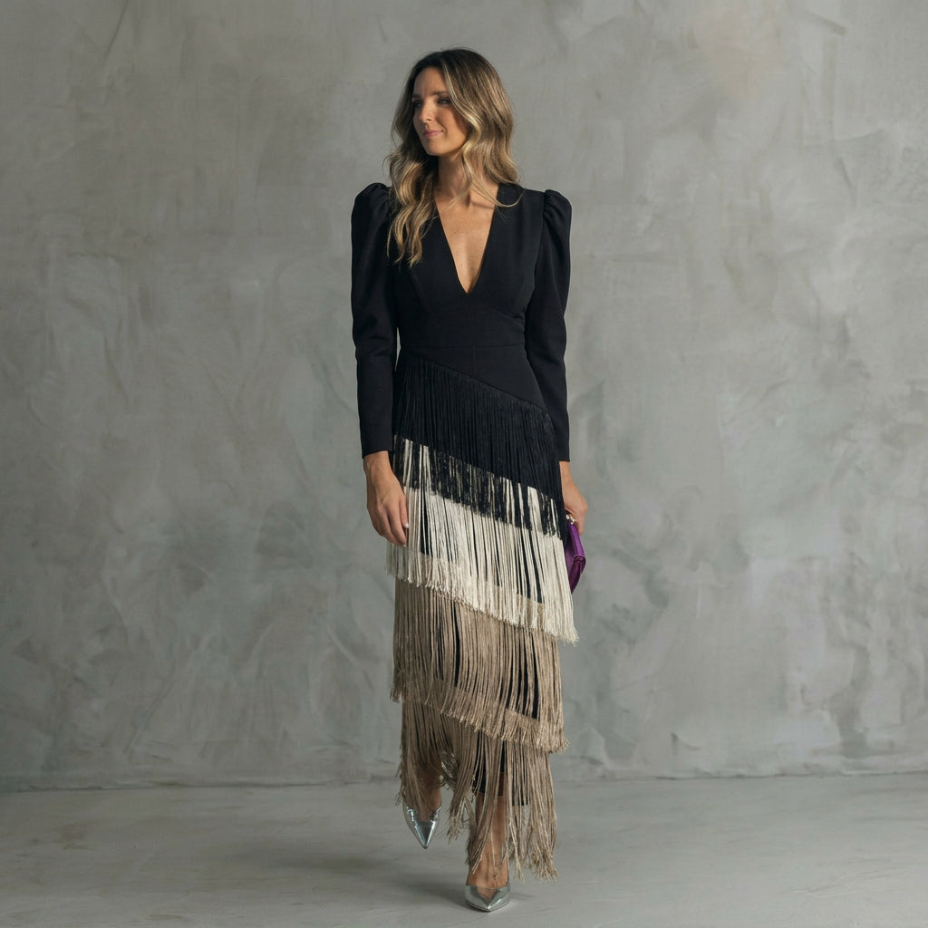 Gabriela - Long V-neck Moulded Dress