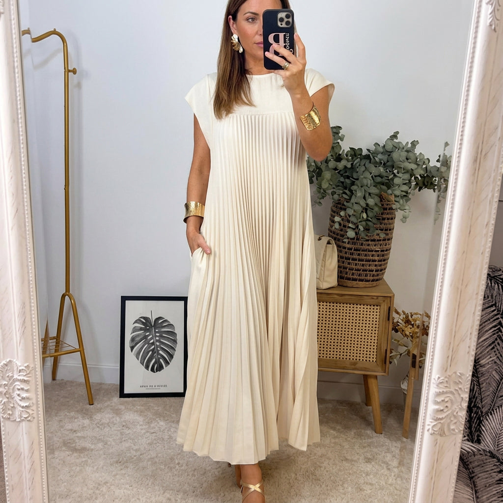 Ana - Timeless Comfort Dress