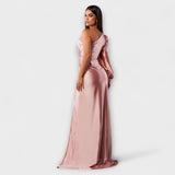 Juli - Elegant Dress with Sophistication