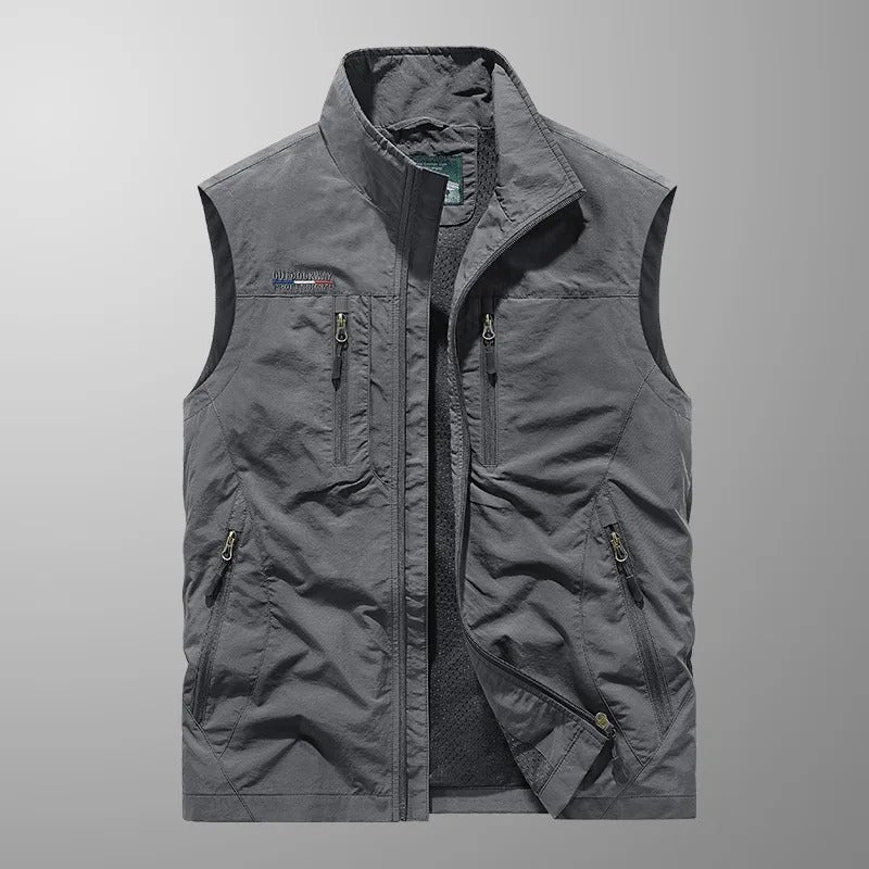 János | Breathable, multi-pocket cargo vest